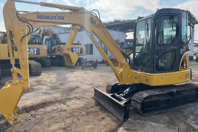 Used Komatsu 55 MR Crawler Excavator